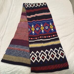 Navy Blue and Red Casual Knit Scarf